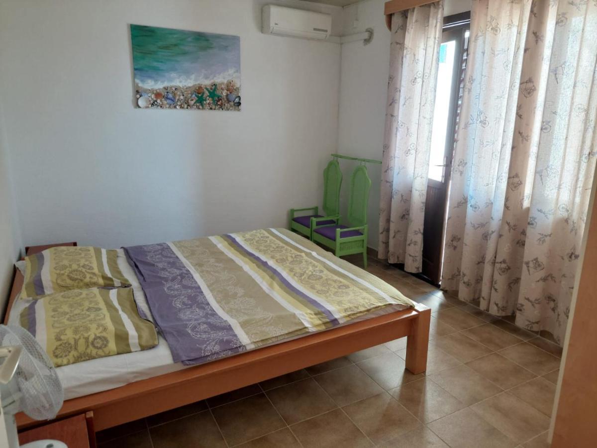 Apartment Galeb Lukovo Šugarje Esterno foto